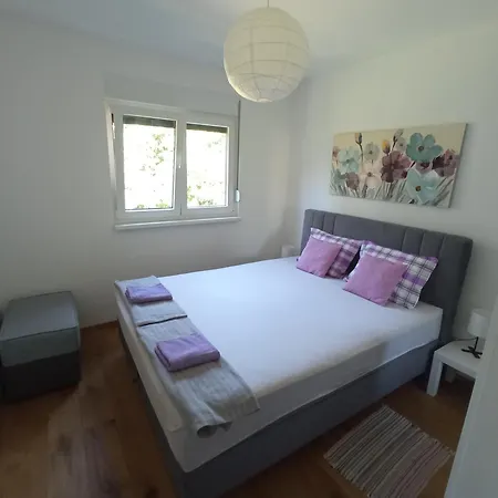 Lavanda Apartament *